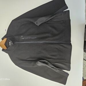 Izod Black Lightweight Shirt Jacket with Modern Design